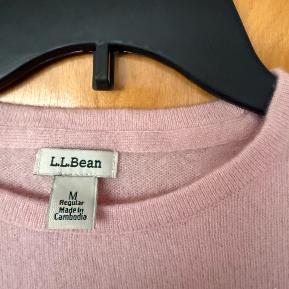 L.L. Bean Soft Pink Knit Top - Picture 2 of 4